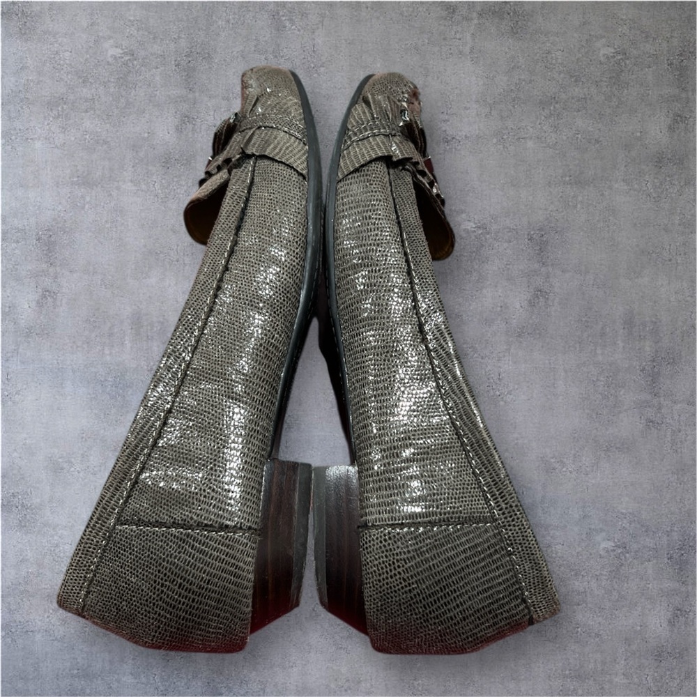 Anne Klein Gray Flats with Classic Design - Picture 2 of 4
